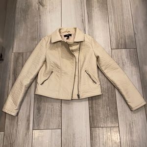2/$20 Forever 21 Women’s Faux Leather Zipper Moto Jacket size M